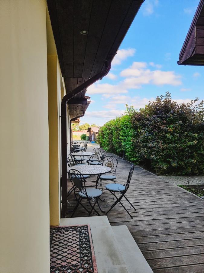 Viesu Nams Kapsargi Hotel Ventspils Exterior foto
